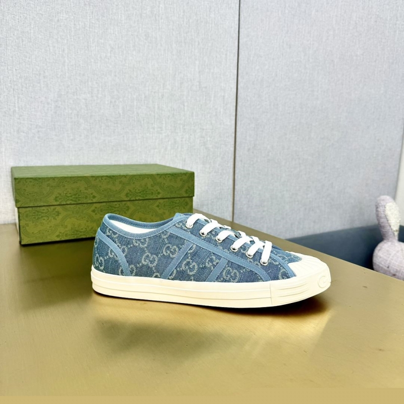 G*u*i casual shoes